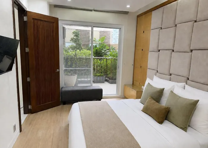 Apartment Rare Spacious 3br With Large Private Garden *